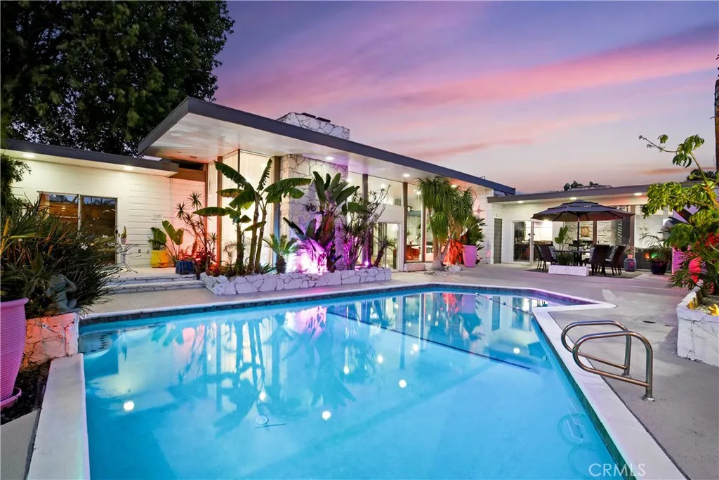 8434 Quinn Street, Downey, California 90241 home-pic-37